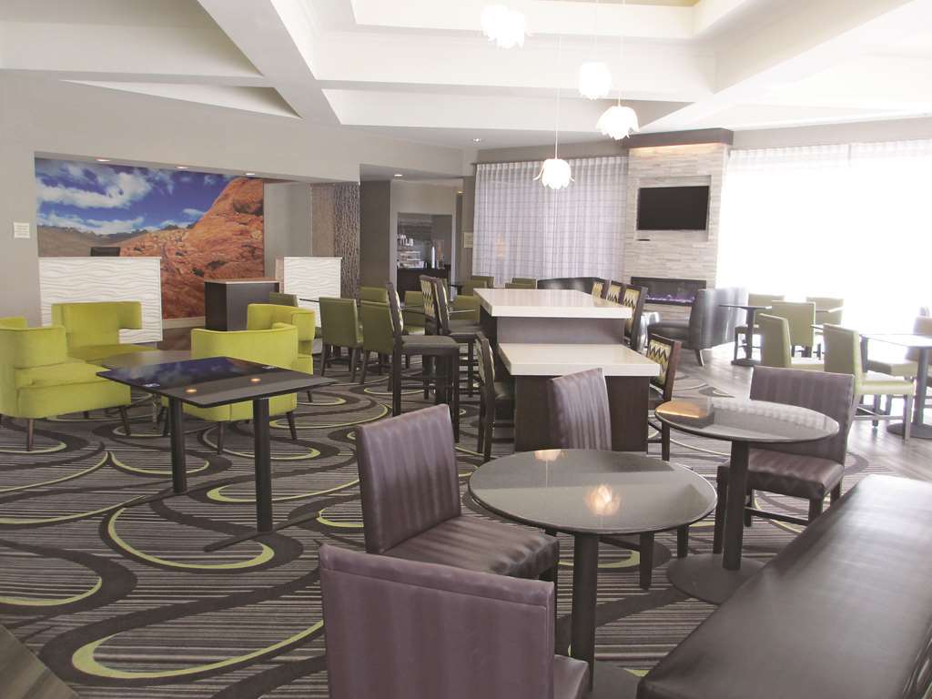 La Quinta By Wyndham Las Vegas Summerlin Tech Hotel Interior photo